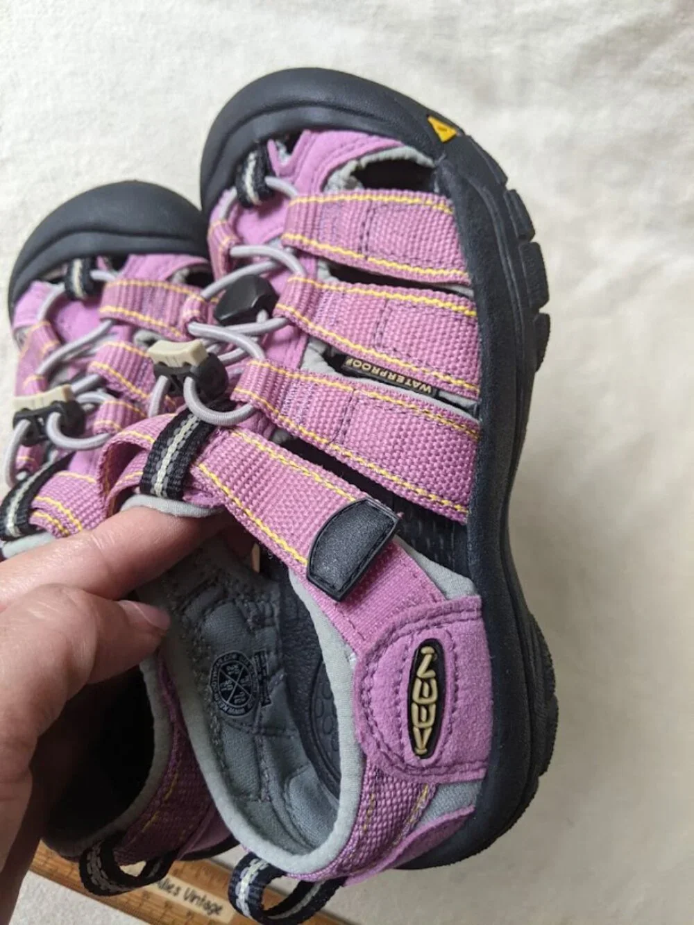 Keen Newport H2 Pink Beach Sport Sandals Water Shoes Toddler Kids Size 13